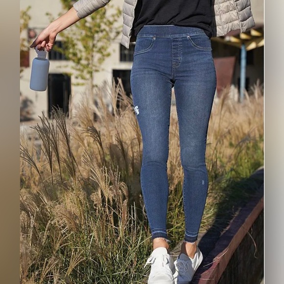 Spanx Pull-On Jean Leggings - Picture 4 of 5